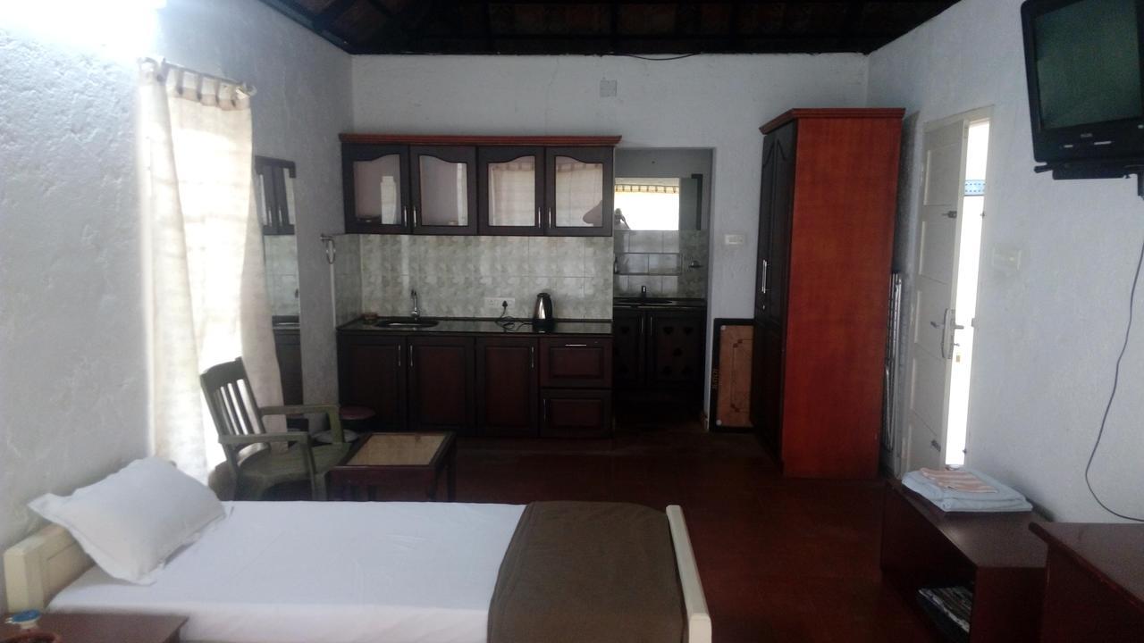 Lazy Gaze Hotel Ернакулам Екстериор снимка