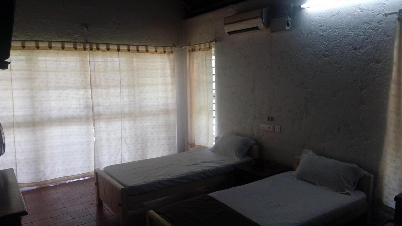 Lazy Gaze Hotel Ернакулам Екстериор снимка